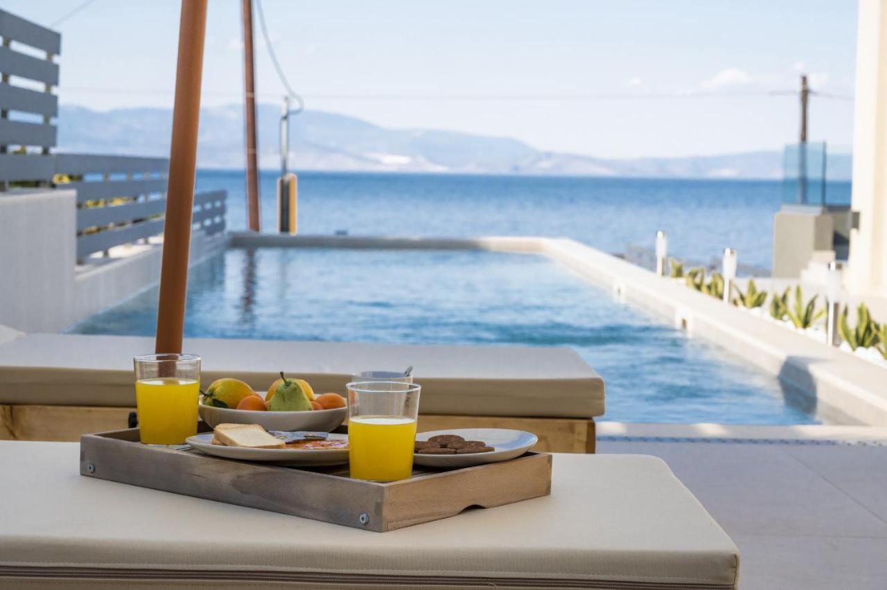 Theros Suites Dhiminio Exterior foto
