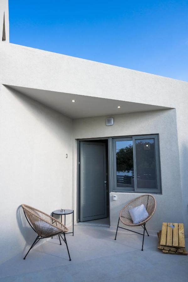 Theros Suites Dhiminio Exterior foto